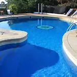 Acquamaris 3000 מלון 2*