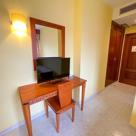 Hotell Acquamaris 3000 2*