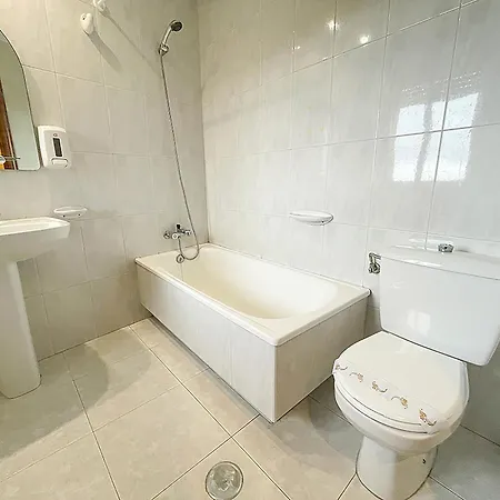 فندق Acquamaris 3000 2*