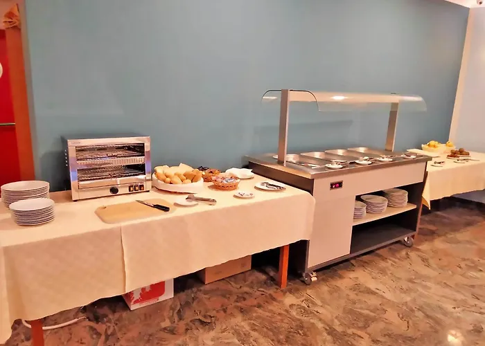 호텔 Acquamaris 3000 2*